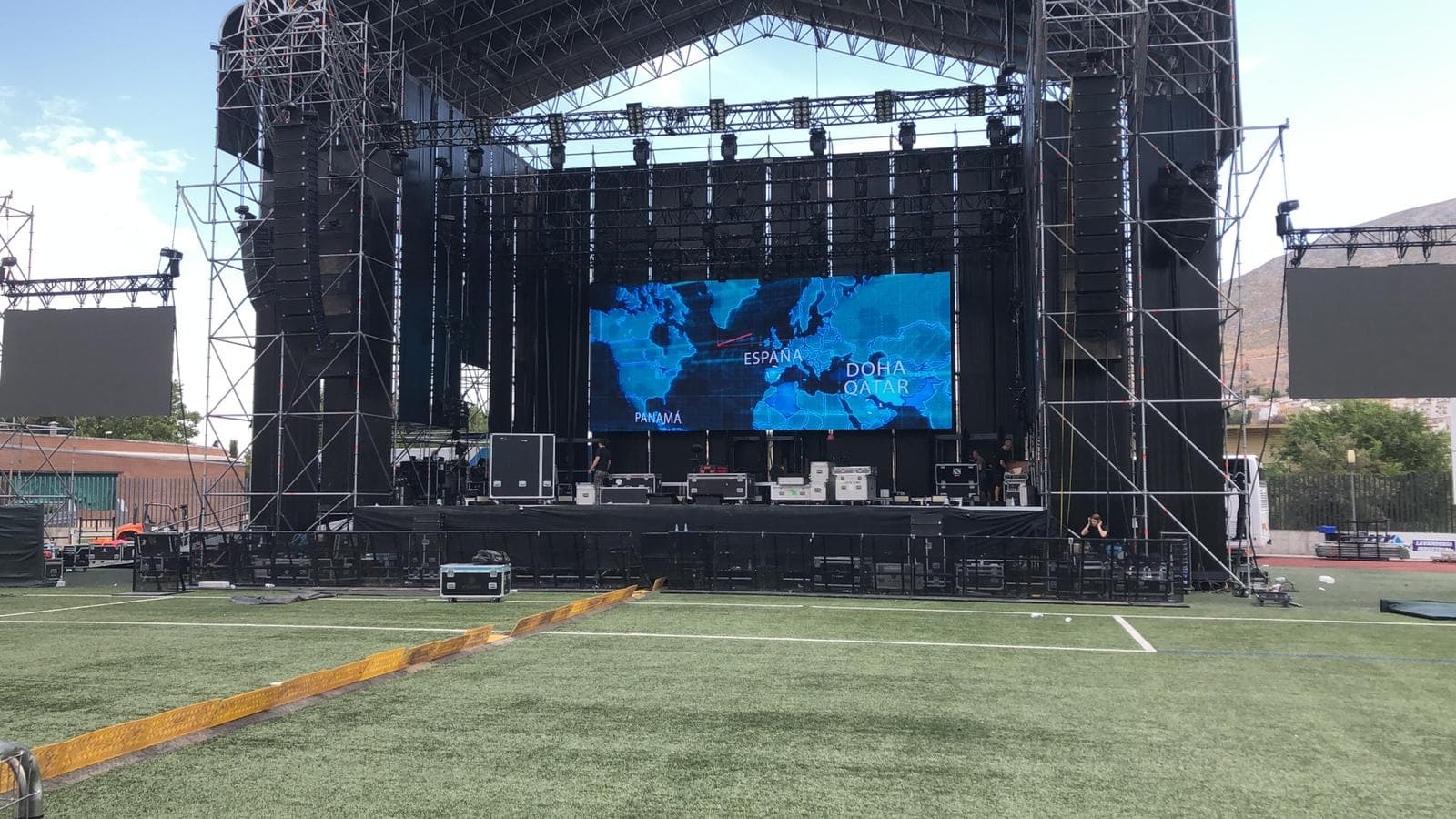 Hector Ocio-Espectáculos y Community Management